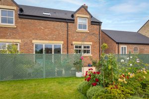 Photo 27- click for photo gallery